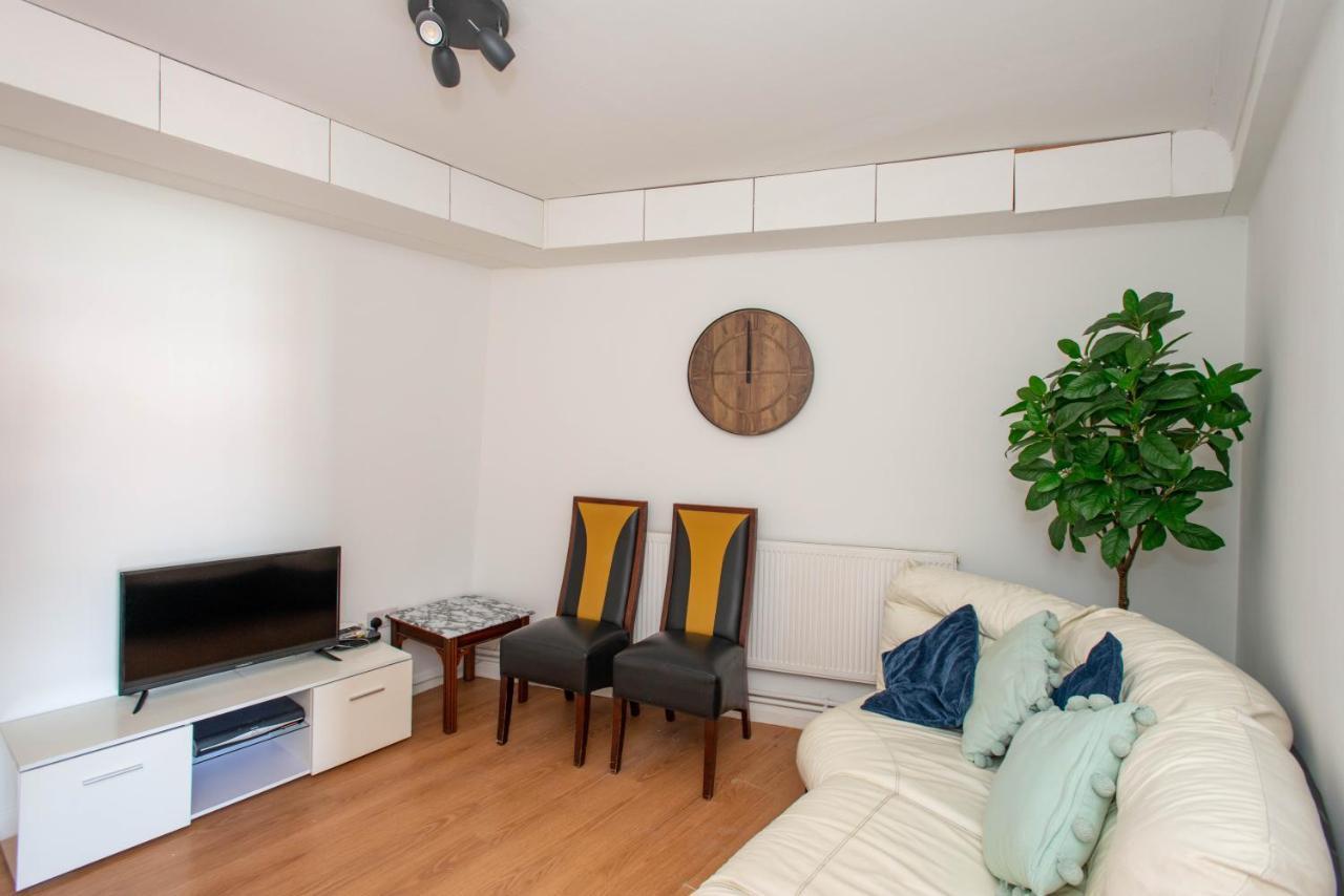 Modern Apartments In Bromley, Greater London Near Tesco And Sundridge Park Station ภายนอก รูปภาพ
