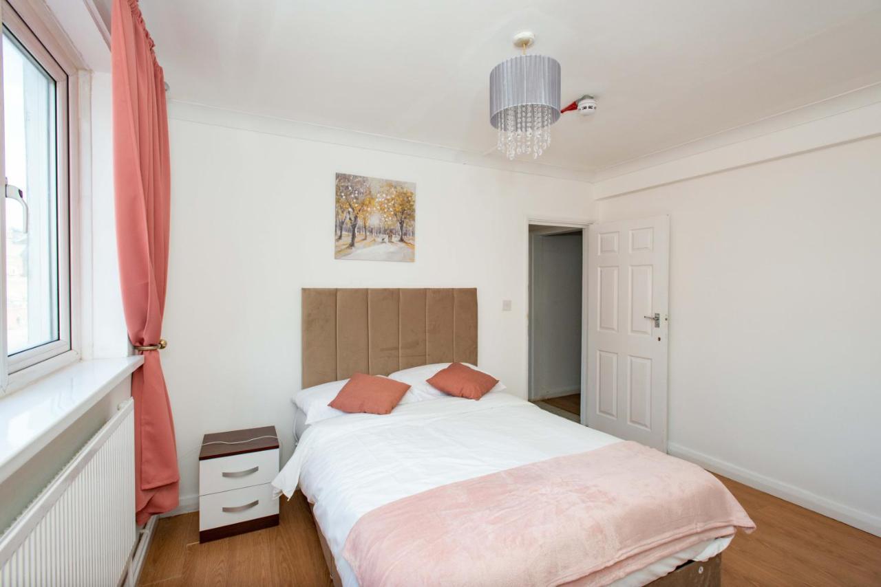 Modern Apartments In Bromley, Greater London Near Tesco And Sundridge Park Station ภายนอก รูปภาพ