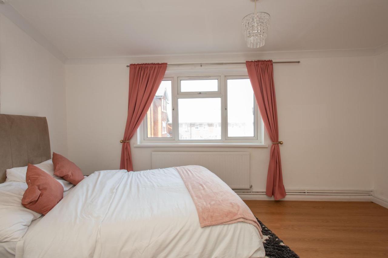 Modern Apartments In Bromley, Greater London Near Tesco And Sundridge Park Station ภายนอก รูปภาพ